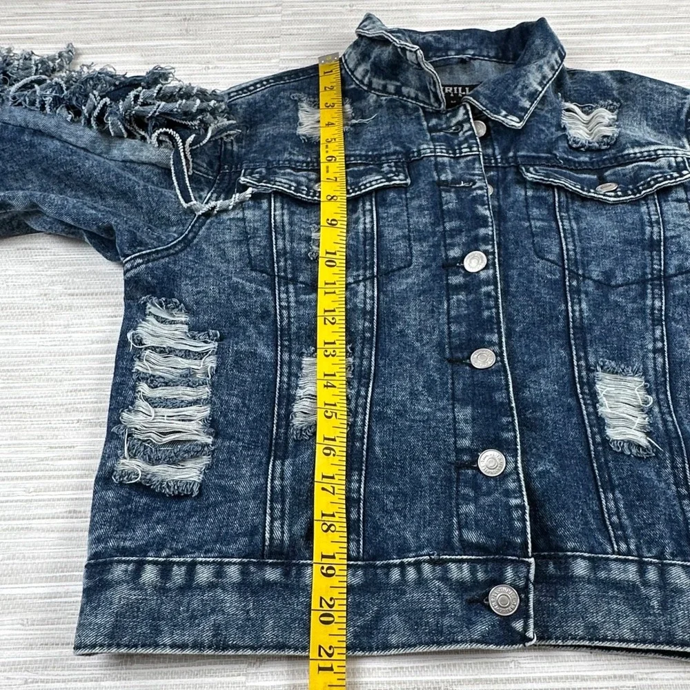 Womens Boho Western Concert Jacket Size Medium Blue Denim Fringe Button Festival
